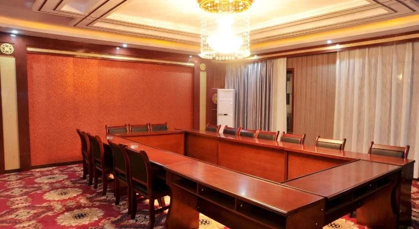 Qi Lian Hotel