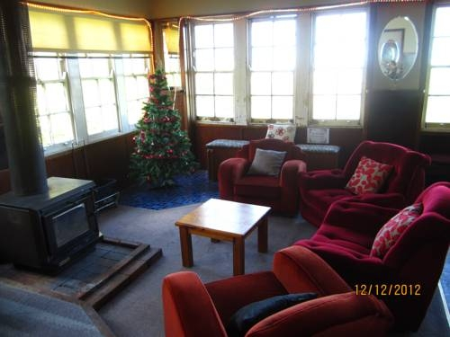 The Cecil Guesthouse