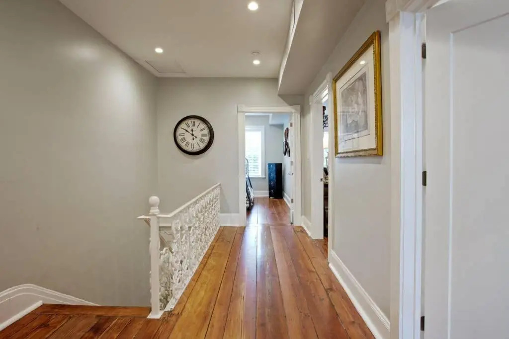 Newly Renovated 4 bed 3 bath and 2 Parking Spots
