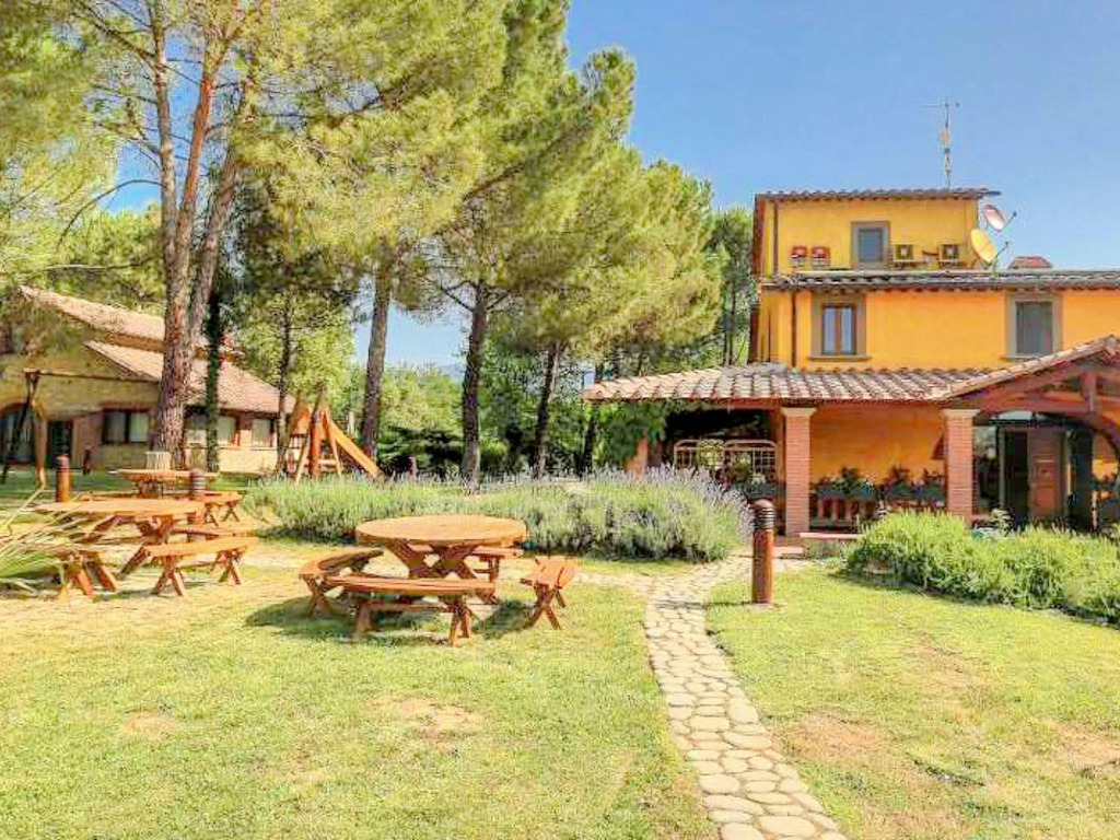 Cottage in Tuscany With Pool & Sauna