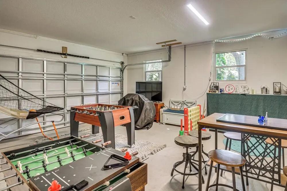 Game Room, Yard: Home 3 Mi to Daytona Beach!