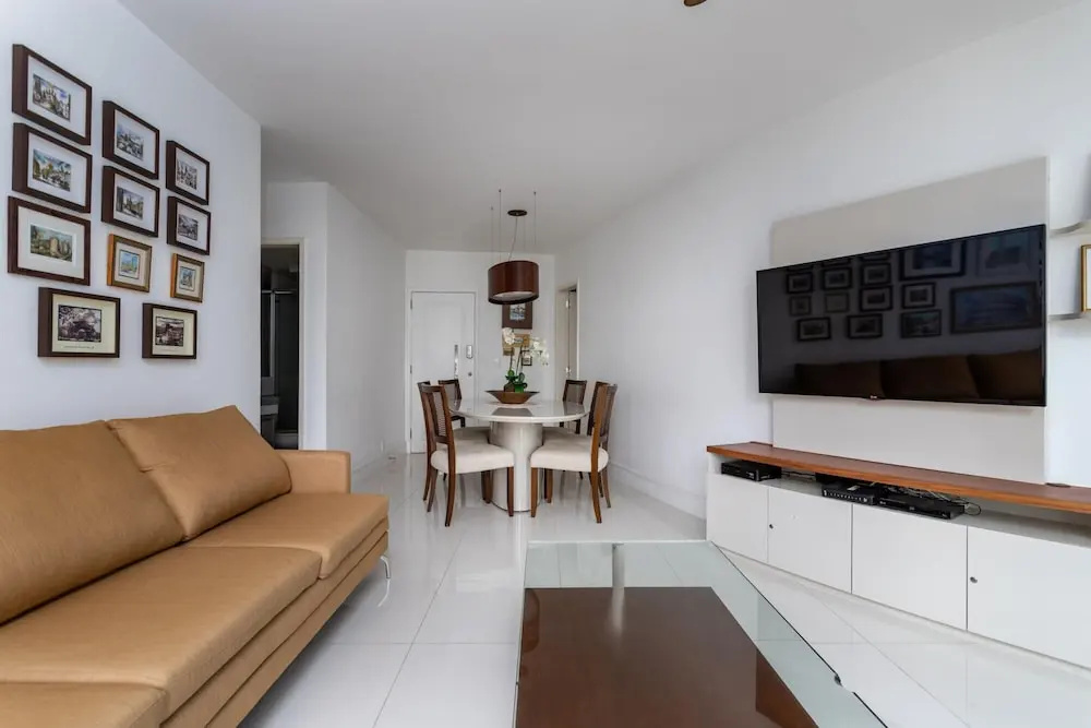 Pleasant in Barra da Tijuca Beach Street Lc703