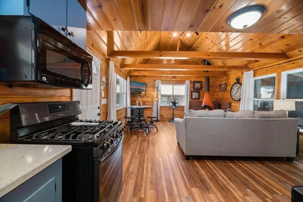 Hillside Hideaway