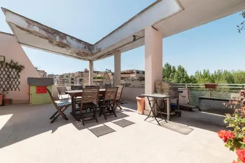 Piazza Bologna Terrace Apartment With Parking
