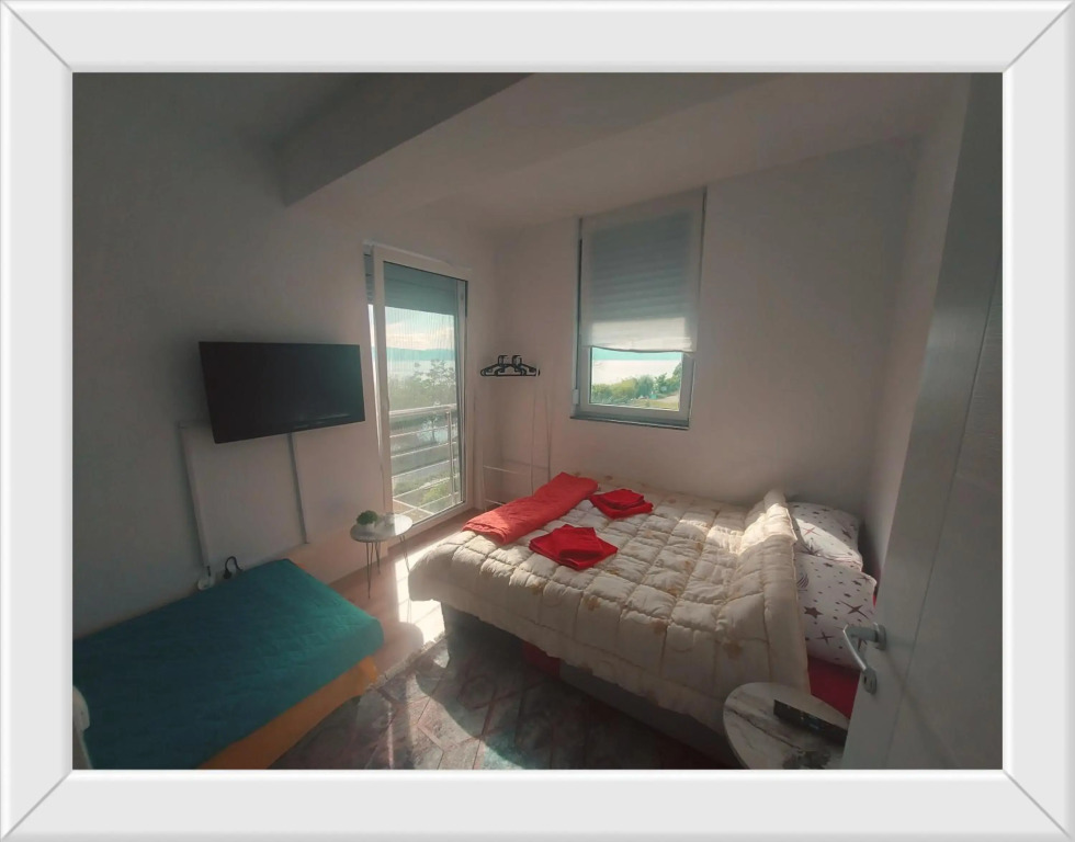APARTMENT ANA v-Peshtani