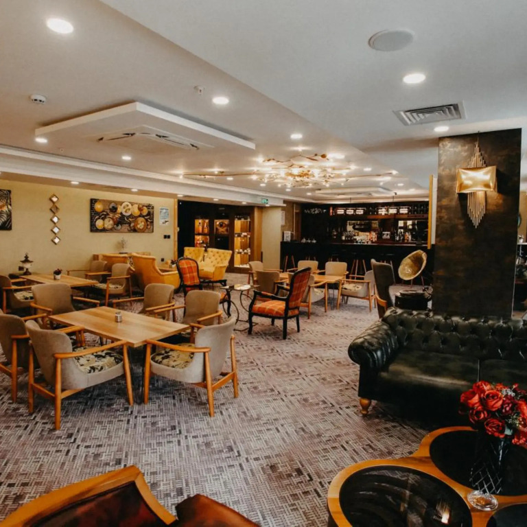 RUA WORLD HOTEL
