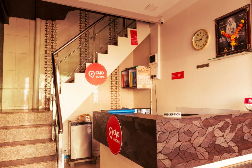 Hotel O Royal Grand Near Chhatrapati Shivaji International Airport