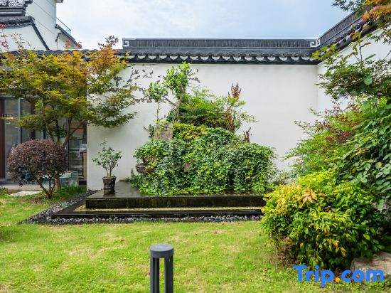 Suzhou Villa Homestay (Taihu Xishan)