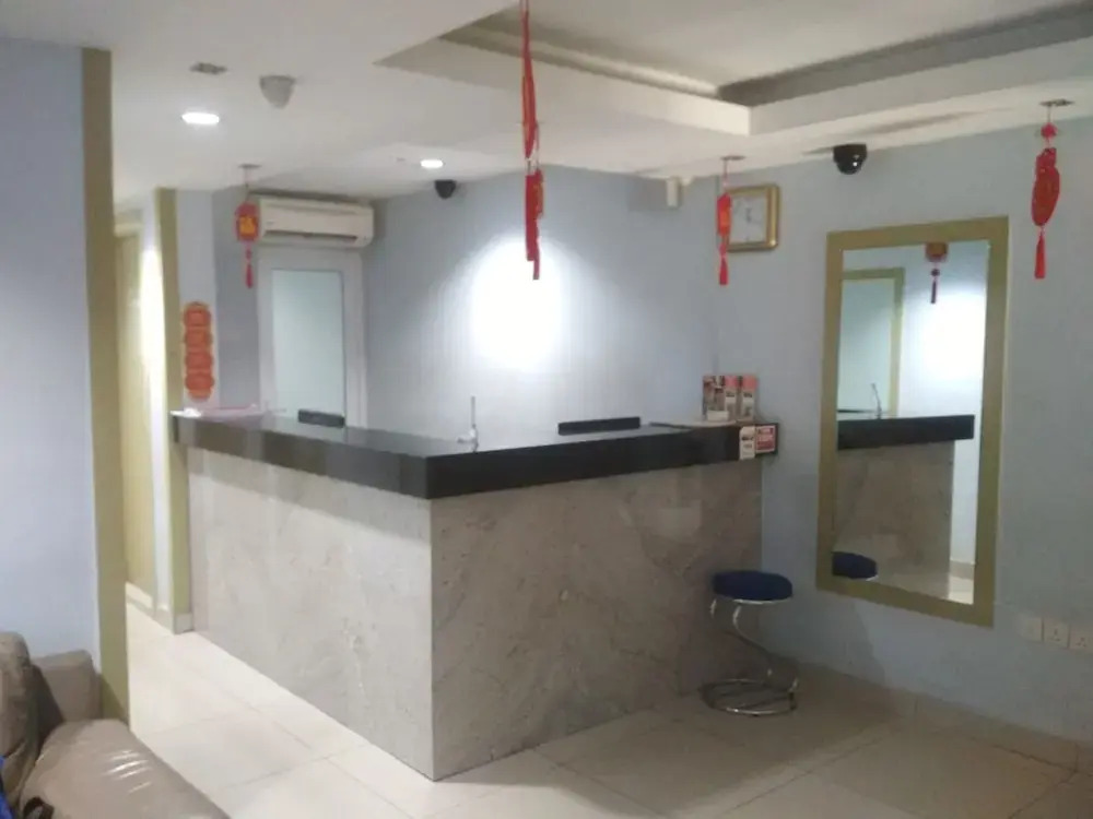 OYO 89773 New Eastern Hotel