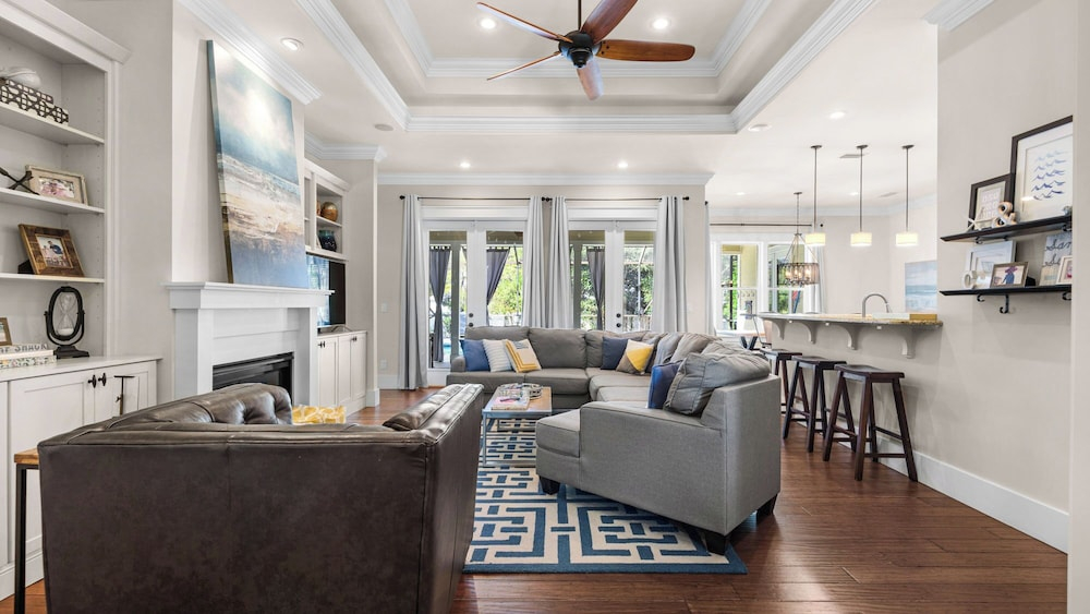 30A Getaway With Private Heated Pool, Hot Tub, and Golf Cart