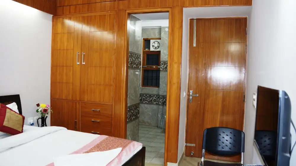 Maxfort Hospital Apartment