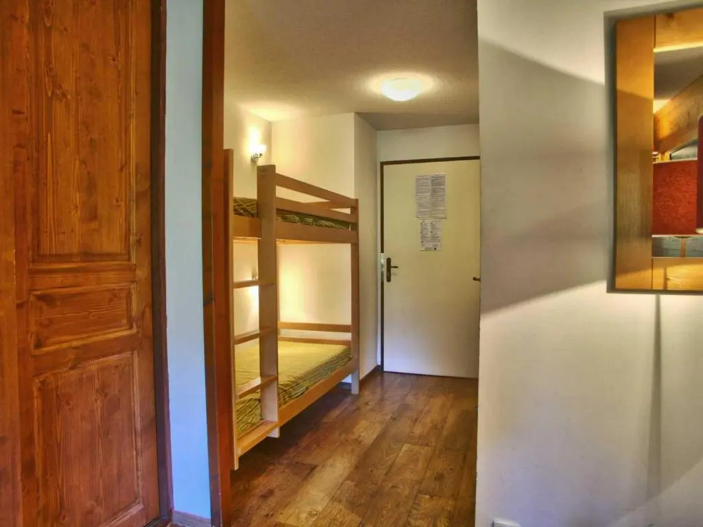 Appartement Brides-les-Bains, 1 pièce, 4 personnes - FR-1-512-49