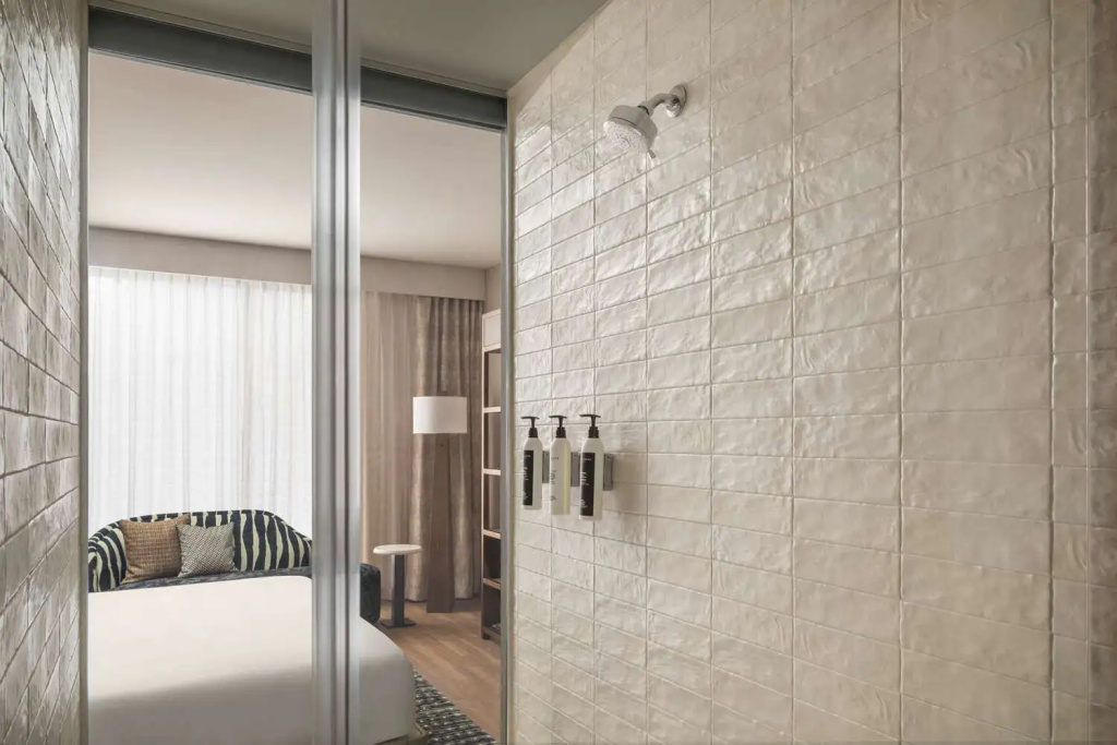 Caesars Republic Scottsdale, a Hilton Hotel