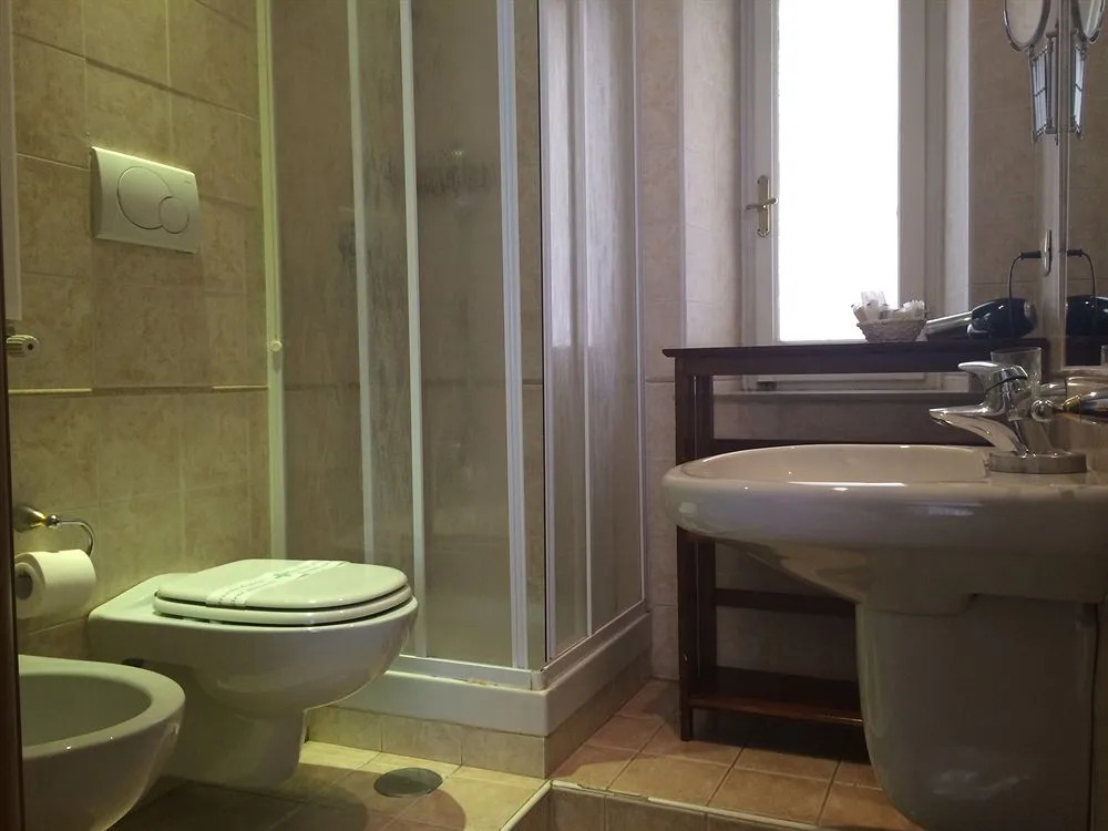 Tamaras Suites