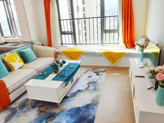 Zhongshan Fengyi Apartment (Zhongshan North Station)