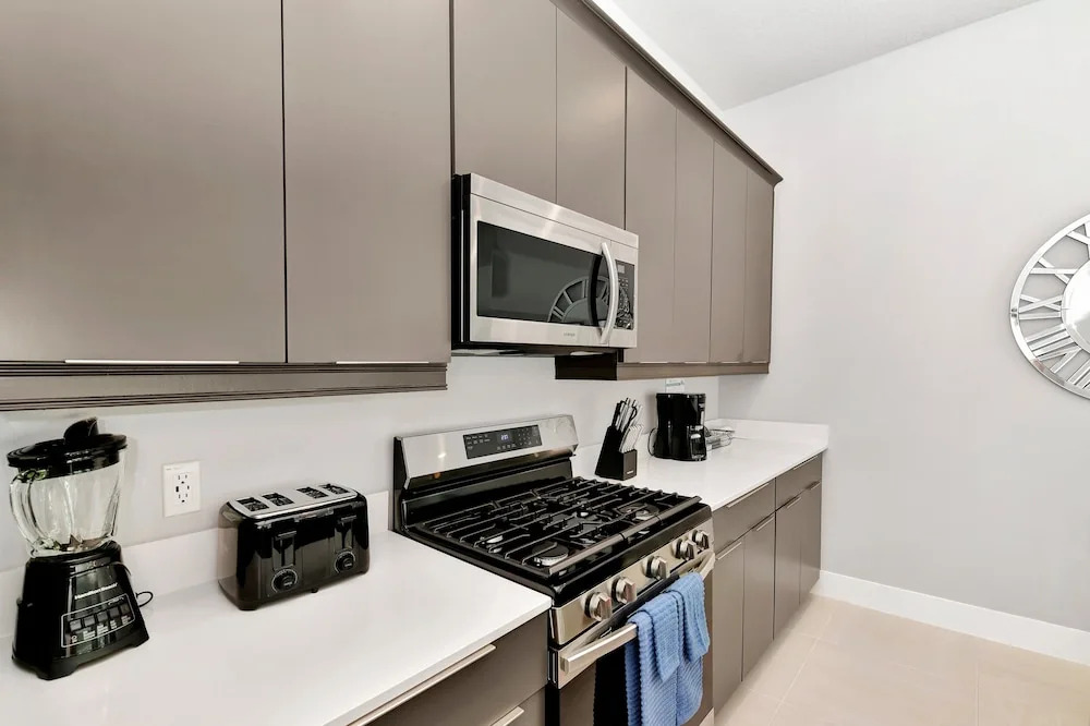 Private Condo, Ideal for Groups. apt - 136