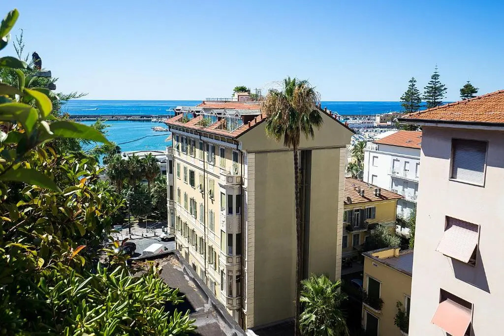 the SIVA apartments - Via Fiume, 29