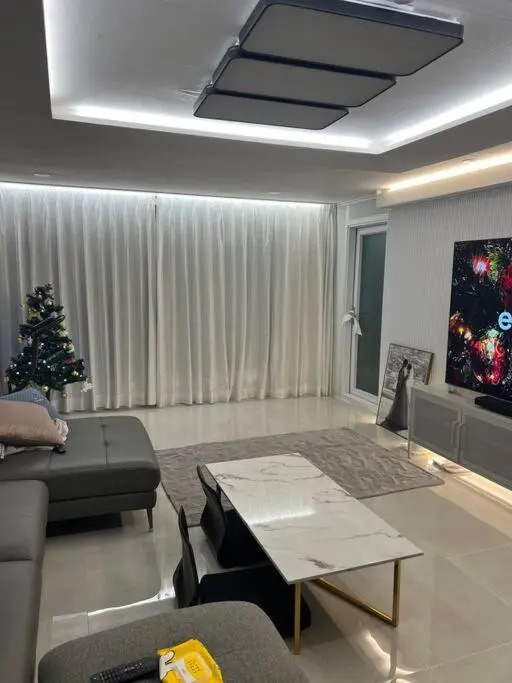 Cozy Space with Modern Interior in Hwaseong