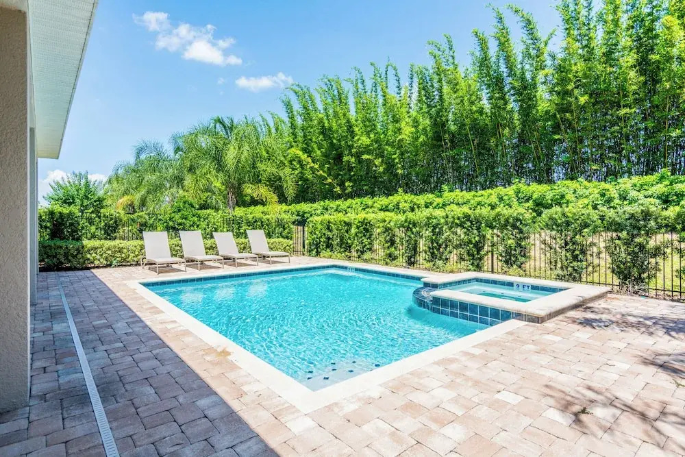 Gorgeous Single Home With Private Pool at Encore