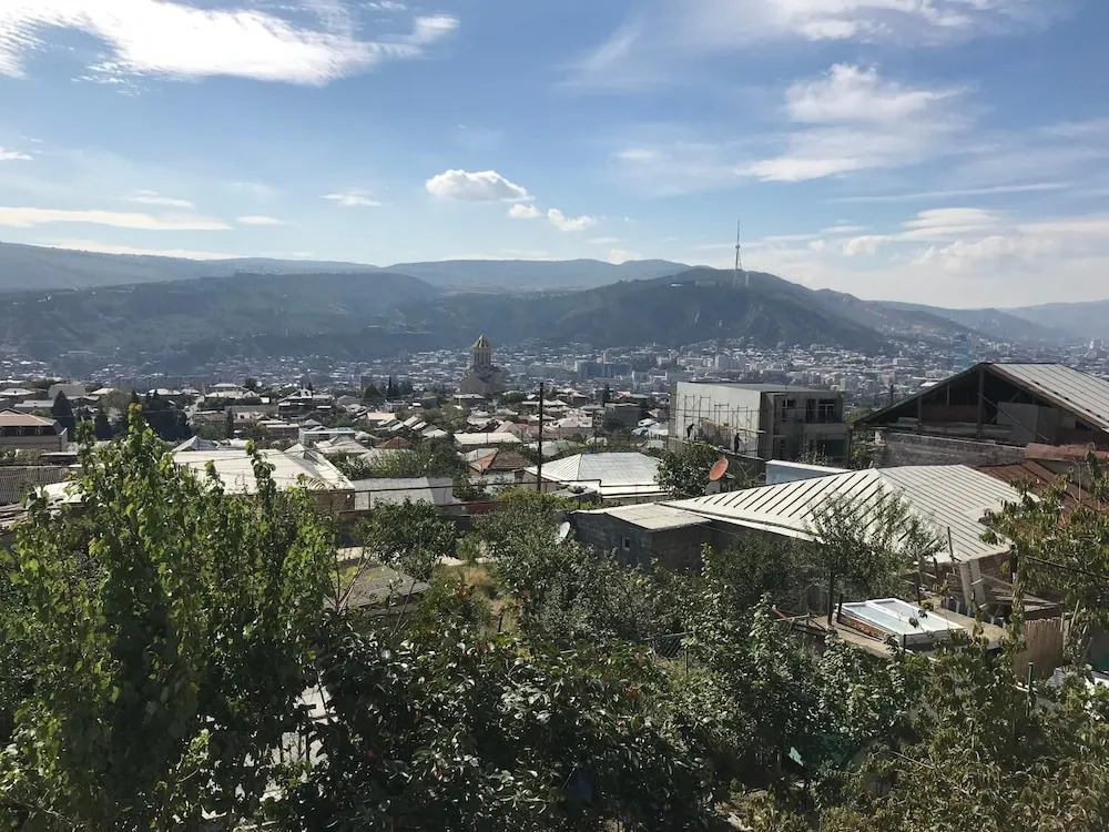 Отель Upstairs Hotel Tbilisi