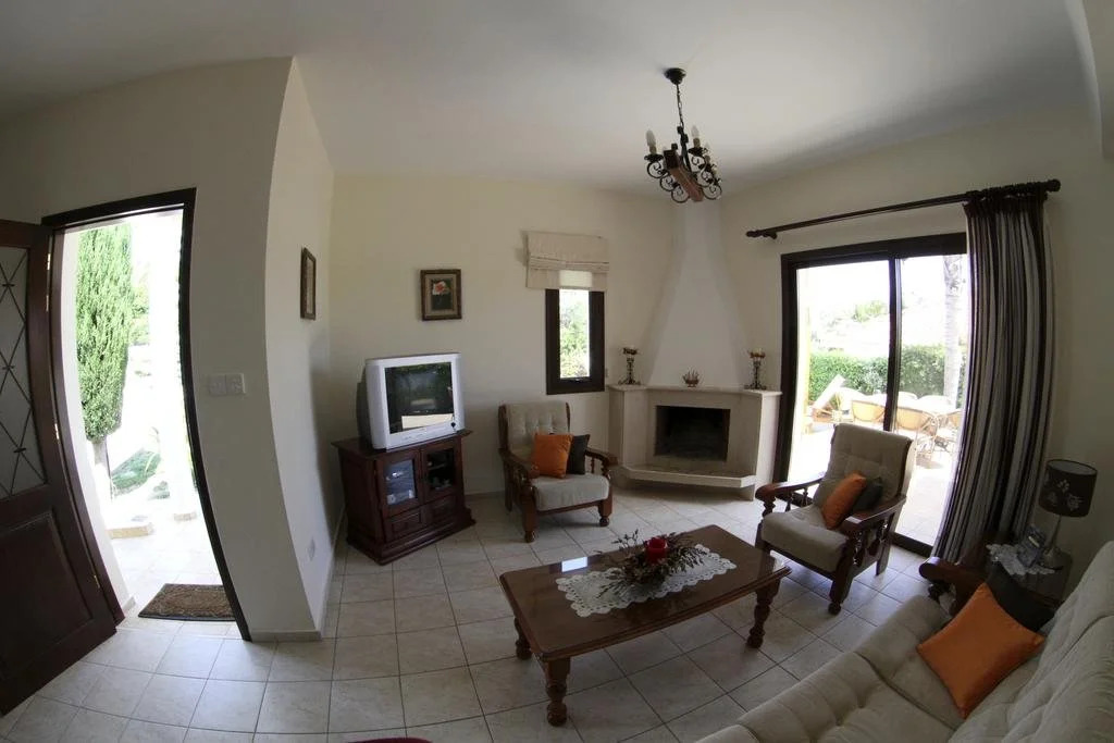 Eve Pissouri Xιnisteri Villa