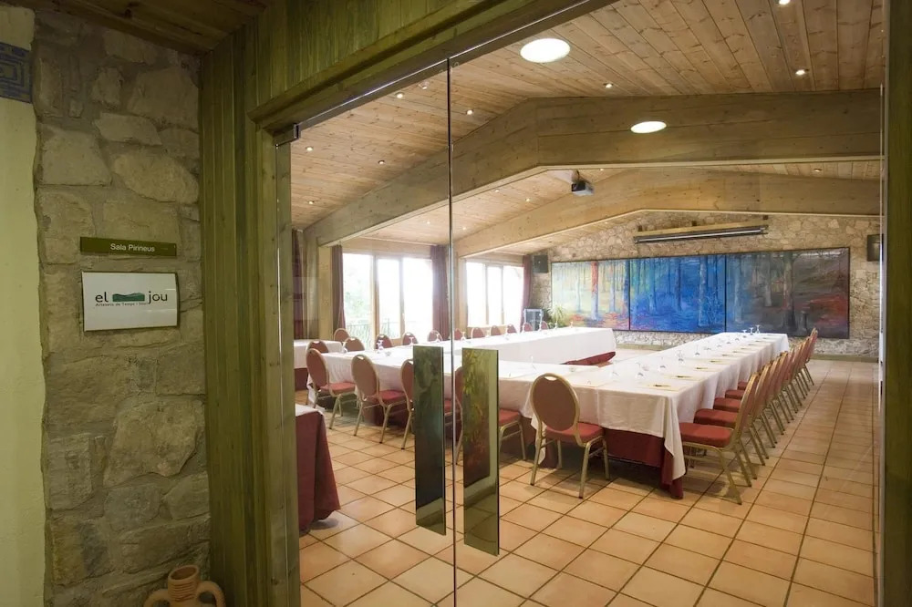 Hotel El Jou