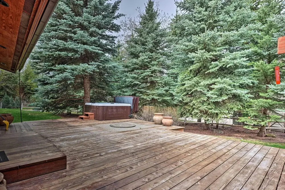 Luxe Sun Valley Retreat w/ Hot Tub, 3 Mi to Resort