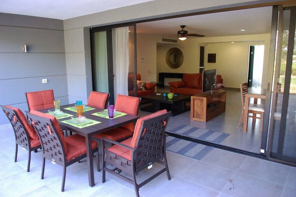 Golfers Paradise at Nick Price Residences