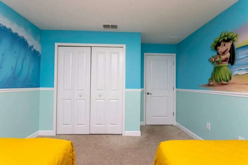 4819 Fantastic Club House With Water Park