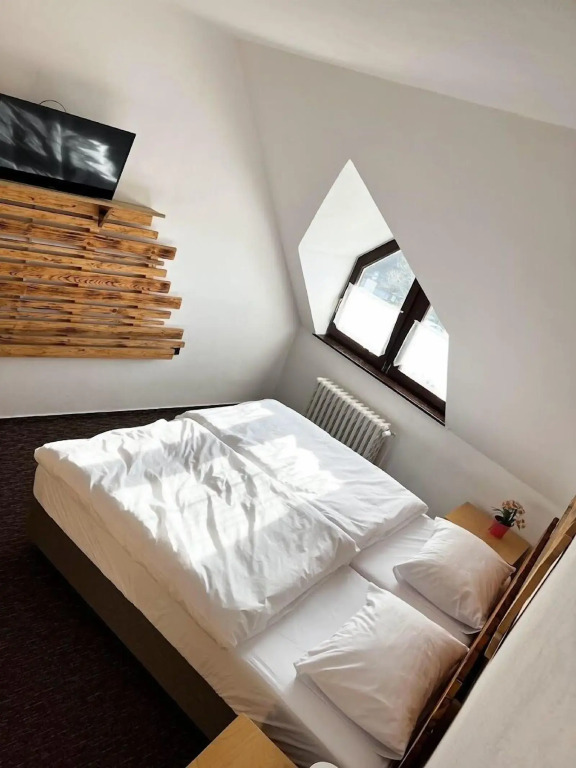 Pension Mona