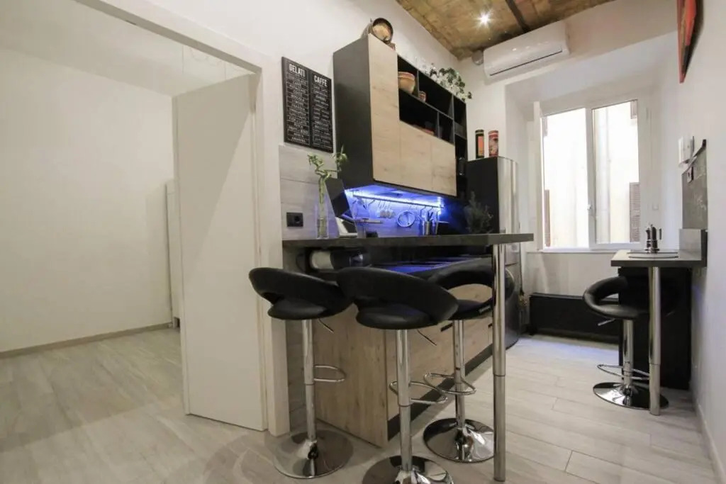 Elegant apartment in Inner City at Vatican - NETFLIX and Optical fiber