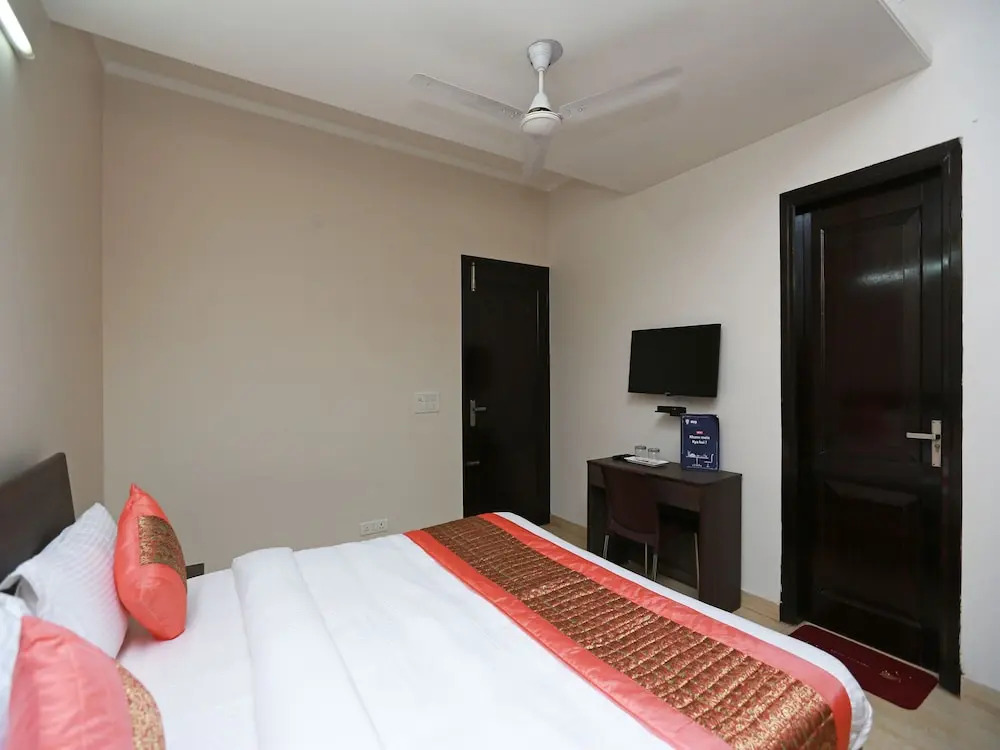 OYO 11911 Go rooms