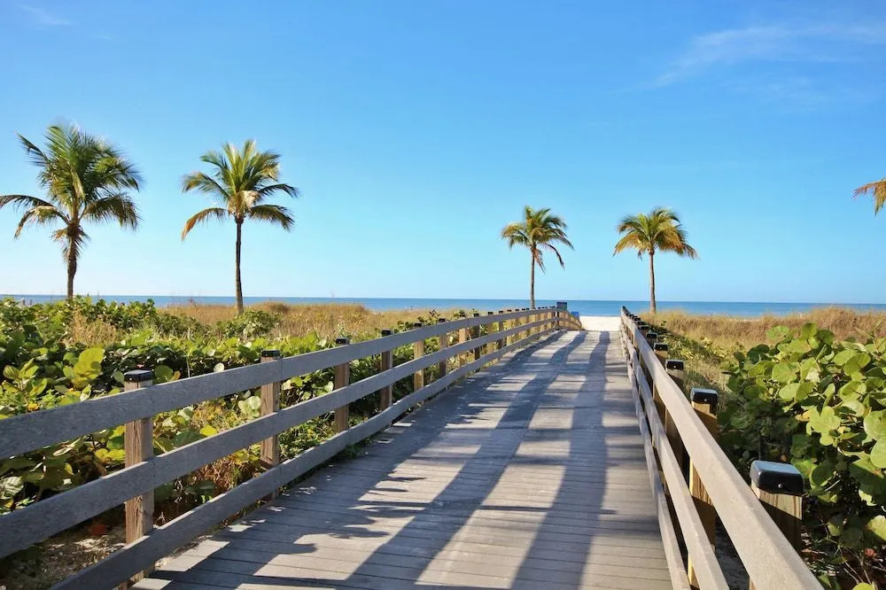 Beach Villas #101
