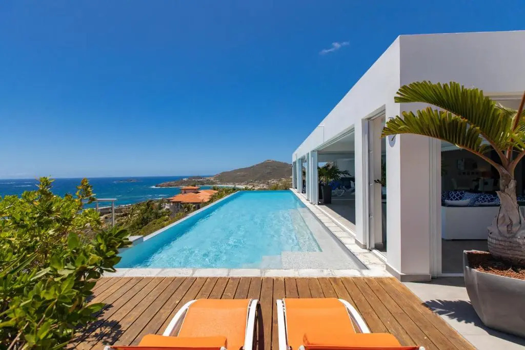 5 Bedrooms Villa Bel Amour, luxury and awesome sea view - SXM