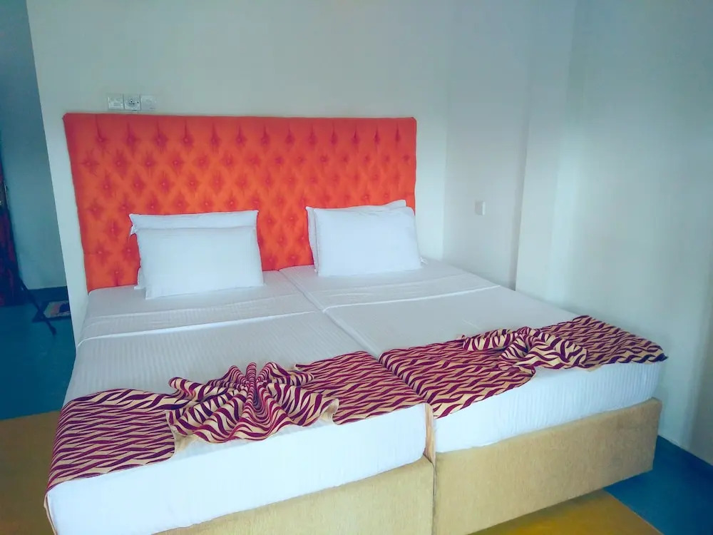 Ocean Bay Surf Resort