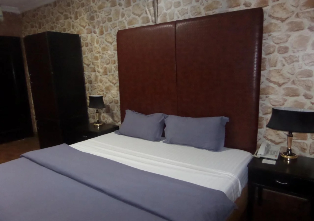 The Real Legacy Hotel