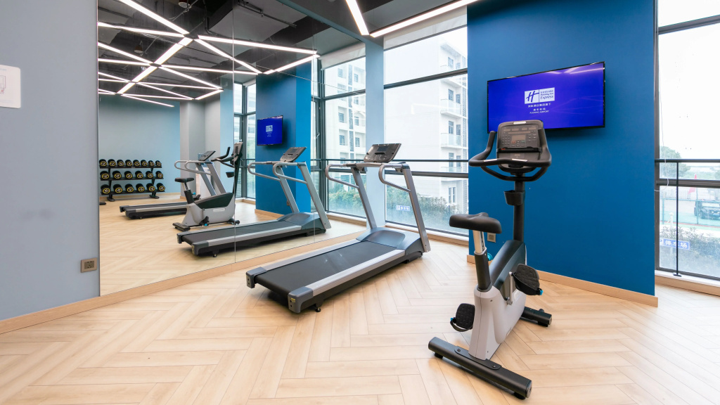 Holiday Inn Express Shanghai Pudong Airport by IHG