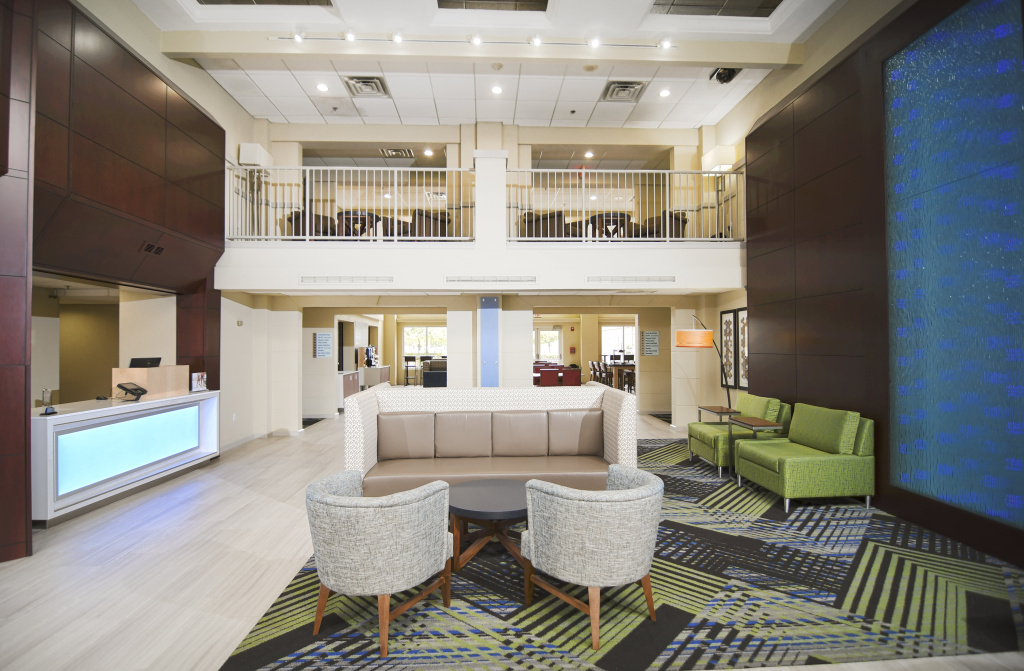 Holiday Inn Express & Suites Port Clinton-Catawba Island by IHG