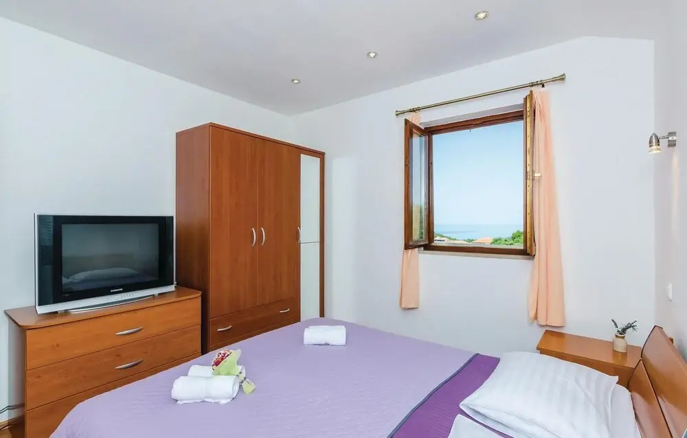 Beautiful Home in Gruda With Wifi and 2 Bedrooms
