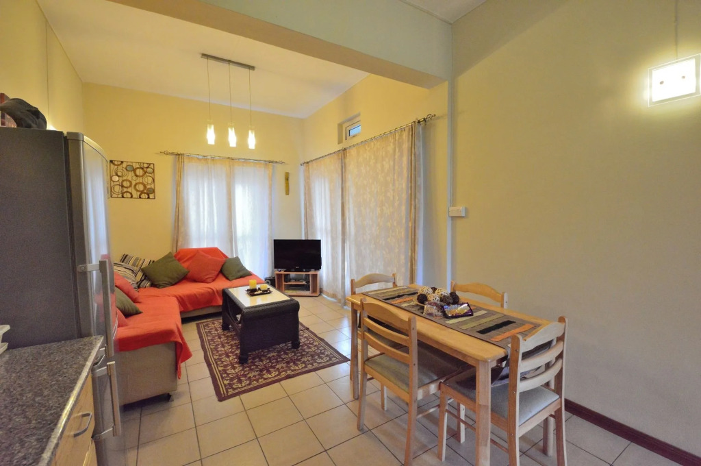 Paradya Beach Apartments