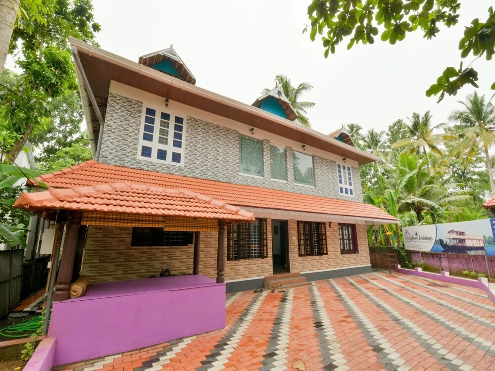 Saaffron Holidays