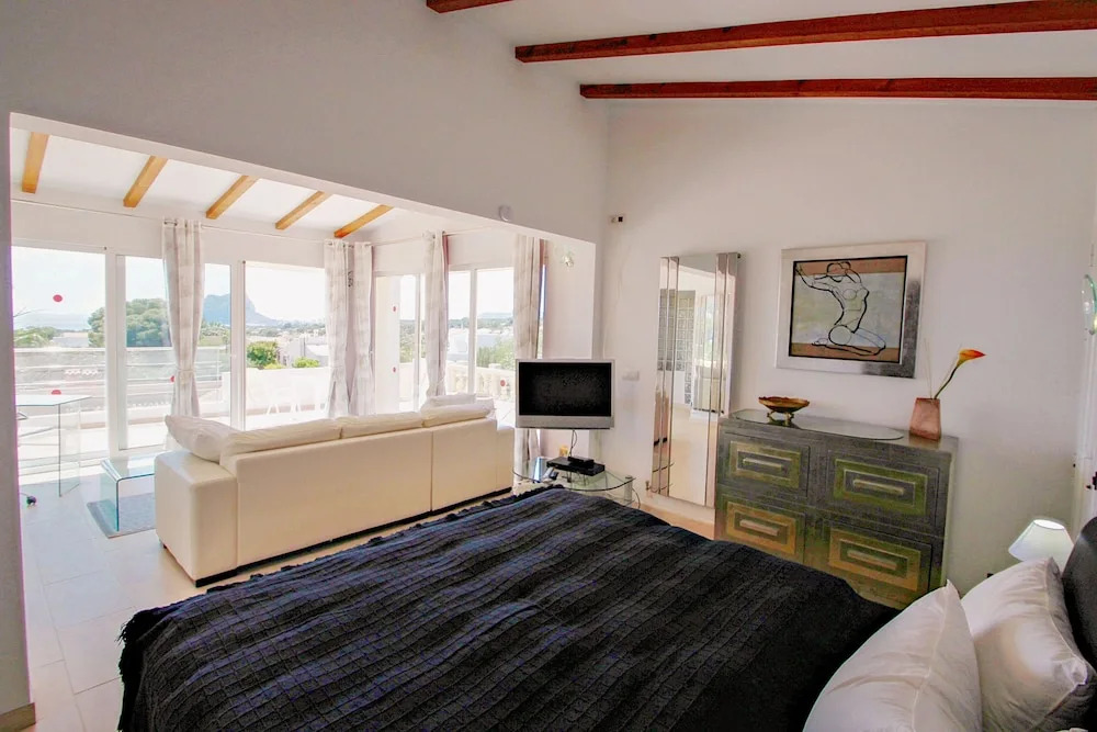 Michelle - sea view villa with private pool in Benissa