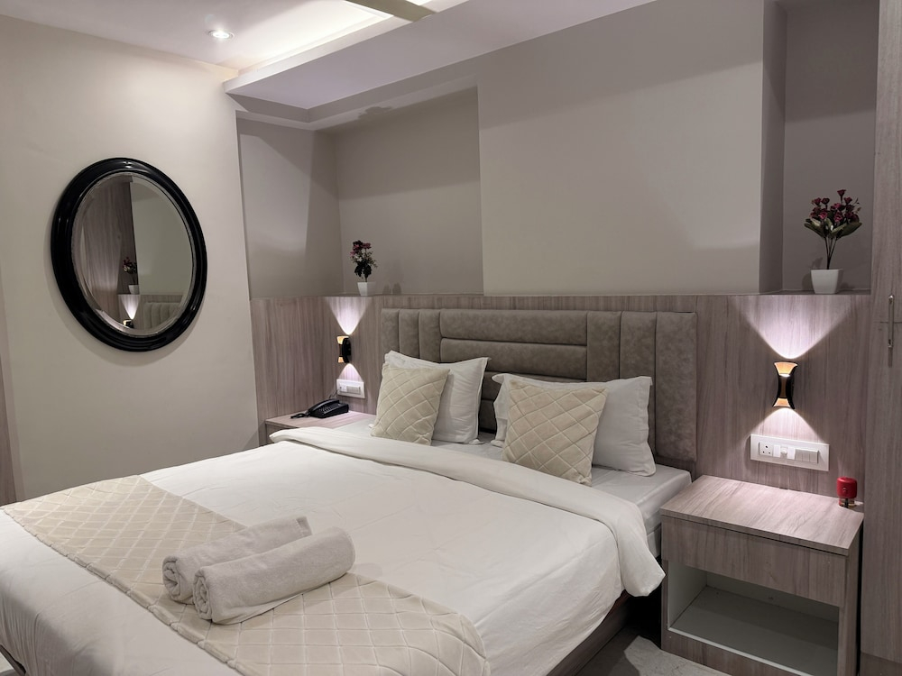Hotel Kurla Suites