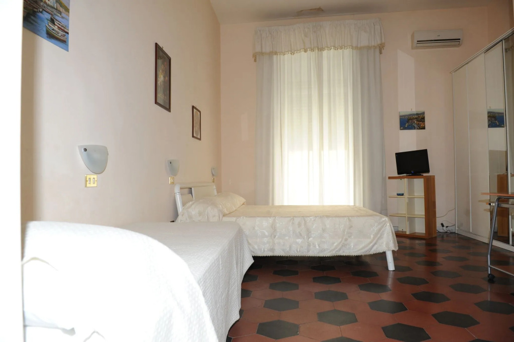 Come DIncanto A Napoli