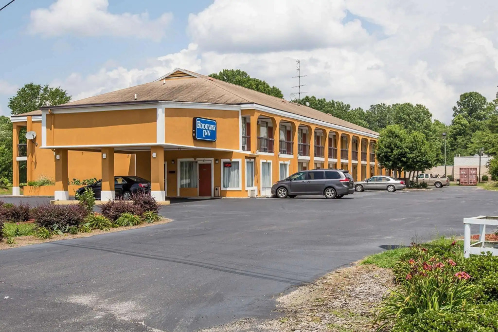 Rodeway Inn Laurens