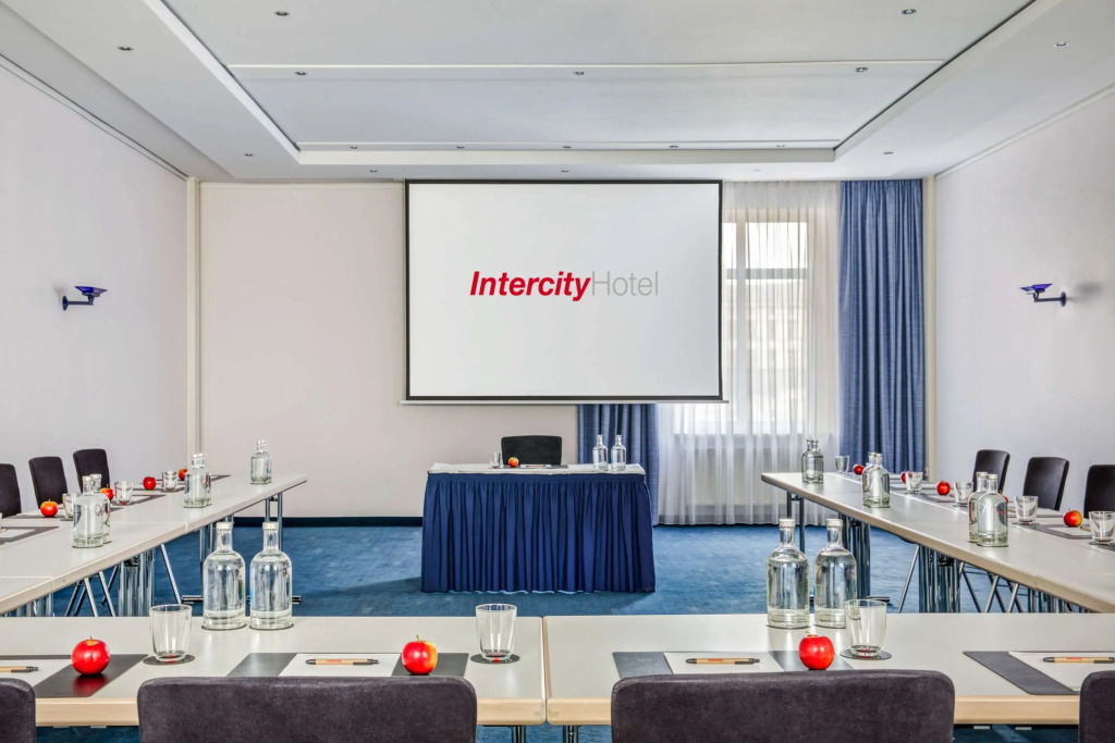Отель Erfurt City Center by Leonardo Hotels