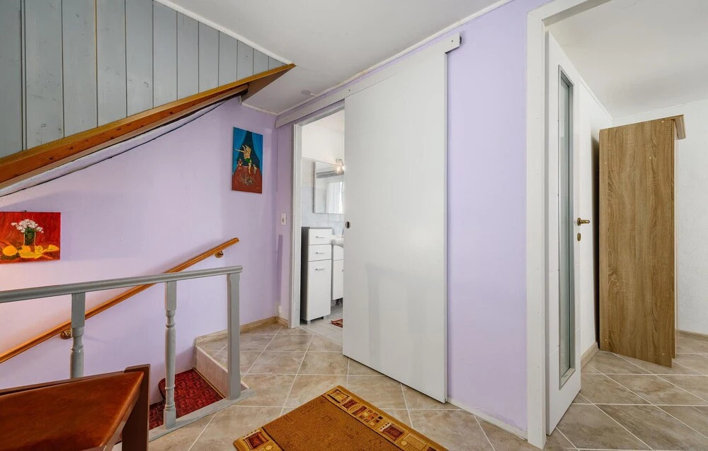 Beautiful Home in Vizinada With Wifi and 2 Bedrooms