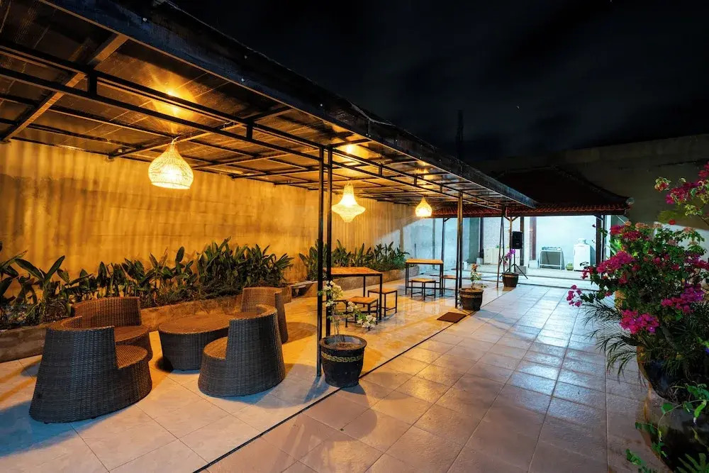 Mahayana House