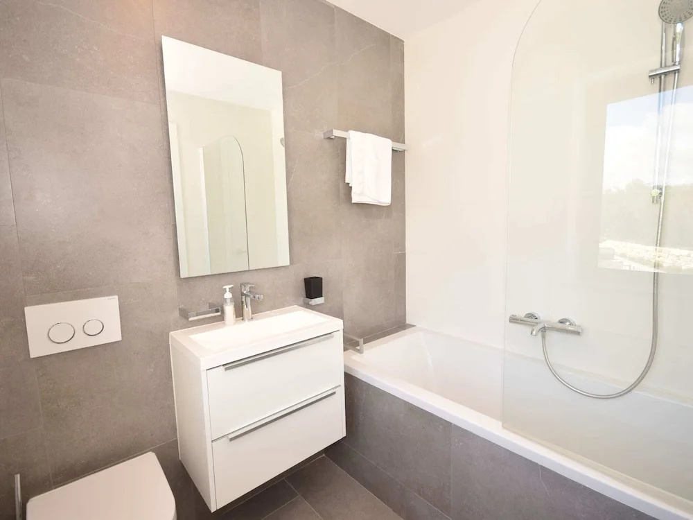 Modern Villa With Swimming Pool Near Carvoeiro