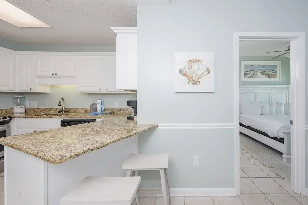 Phoenix East 2 2124 2 Bedroom Condo